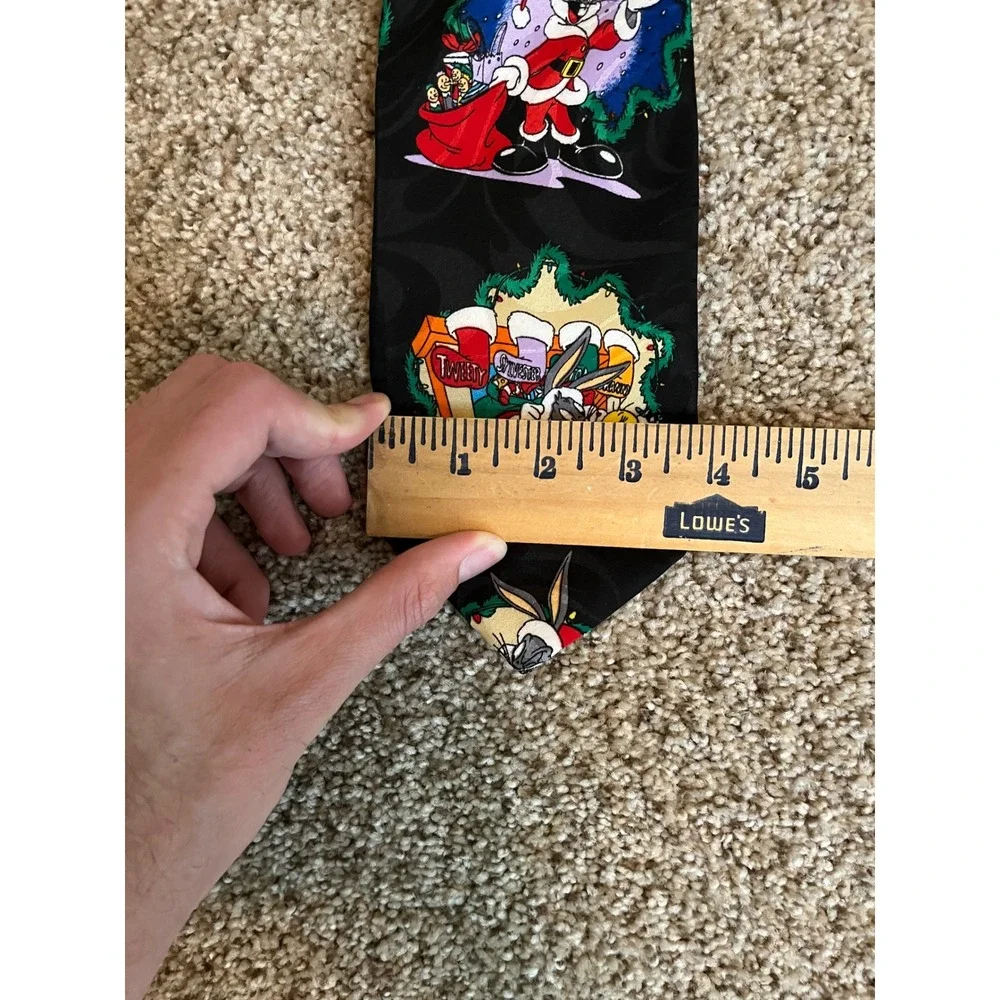 Looney Tunes print bugs
